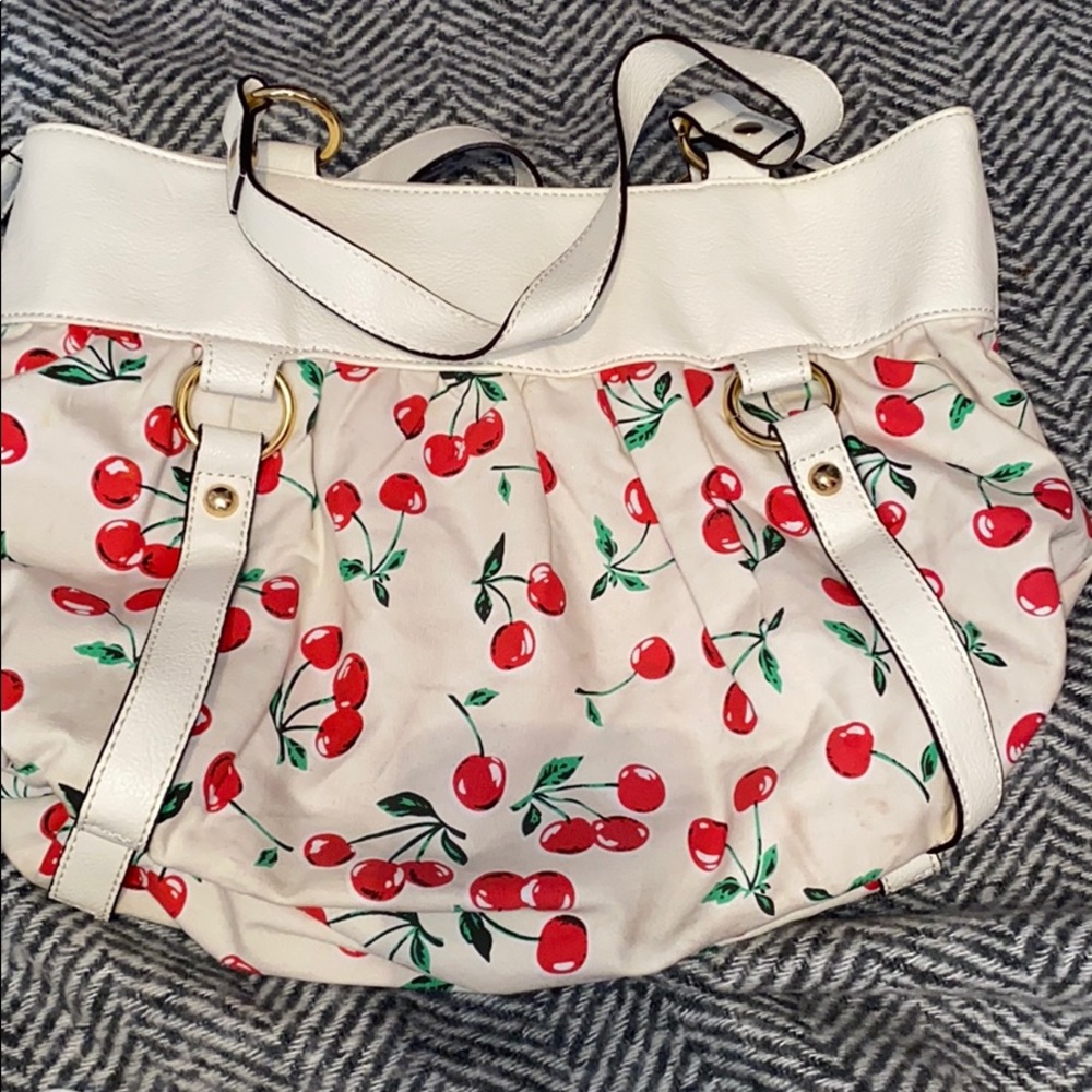 Original and retired call it sping Cherry Bag